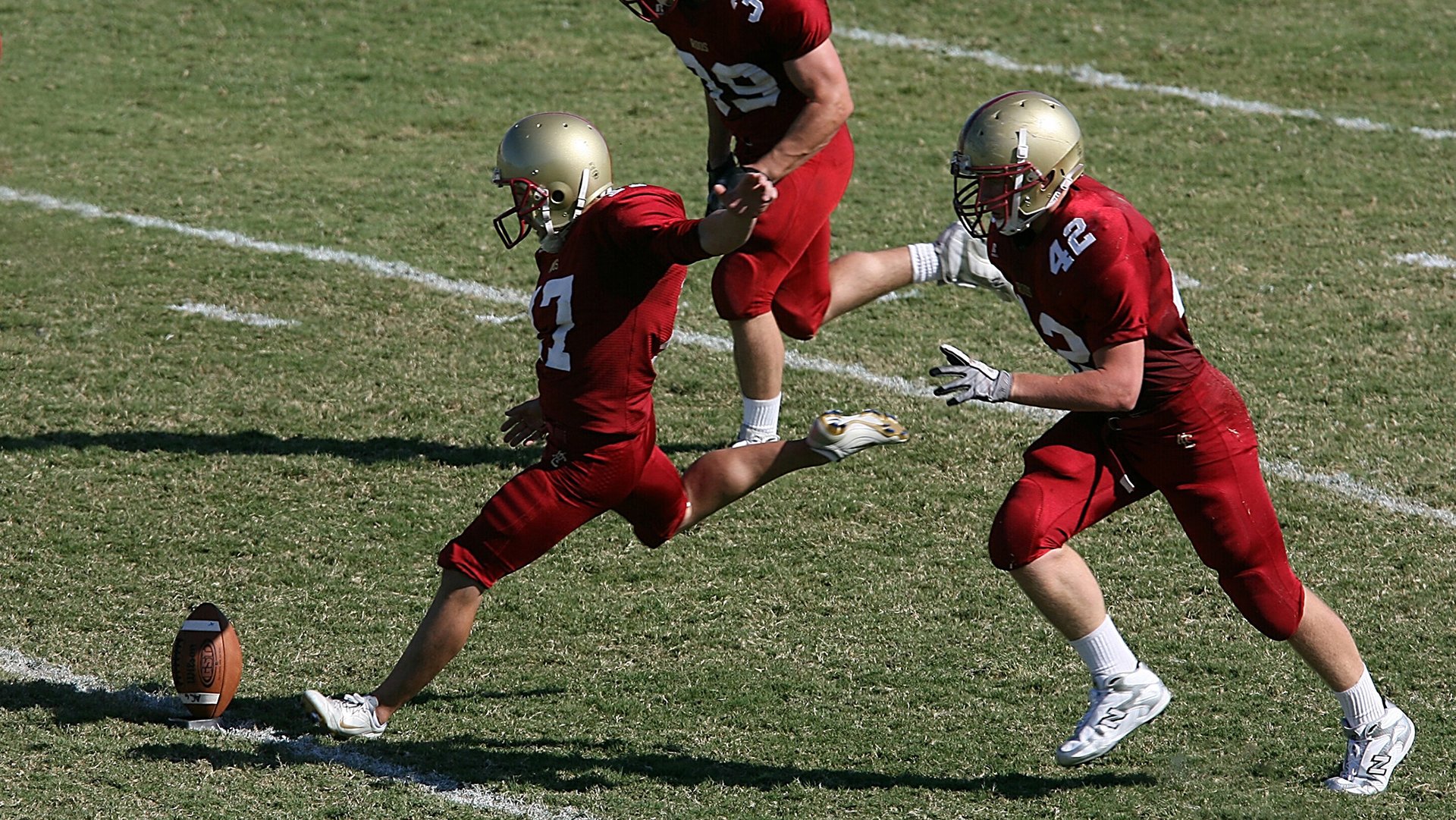 瓜迪奥拉在赛季中期的人员管理策略再次获得成果，瓜迪奥拉最擅长的阵型